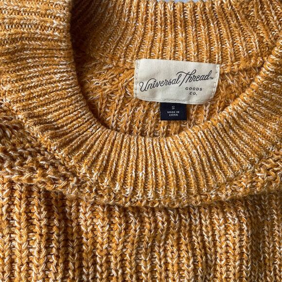 Universal Thread Women Long Sleeve Scoop Neck Knit Sweater size S,Mustard Yellow - Picture 5 of 7